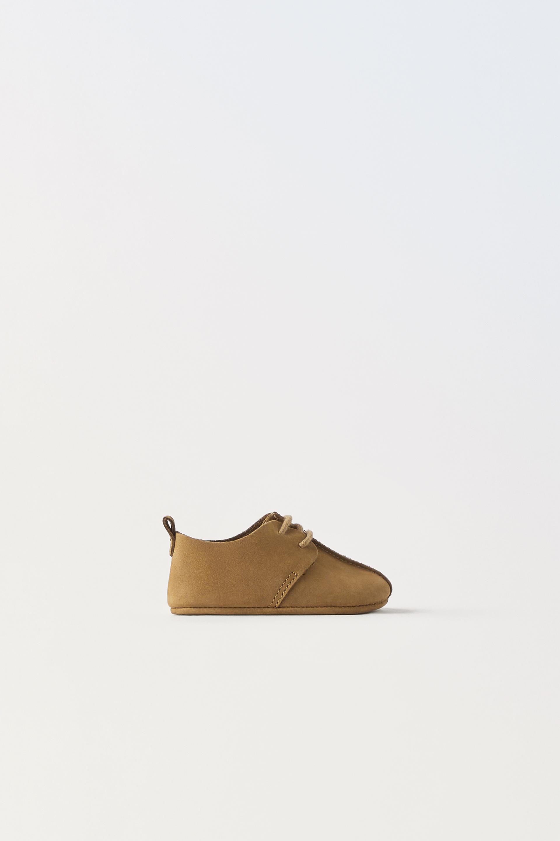 

КОЖАНЫЕ БОТИНКИ