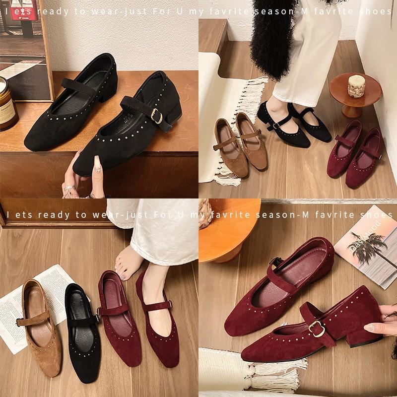 Fashion 2024 Autumn New Retro Mary Jane Shoes for Women Flat Bottom One Word Straw Shallow Mouth Single Shoes with A Unique Design