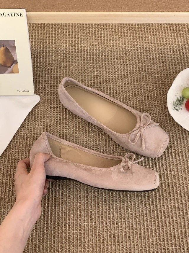 Flat red single shoes female French gentle fairy ballet style beanie shoes inner height increase yellow ladyshoes