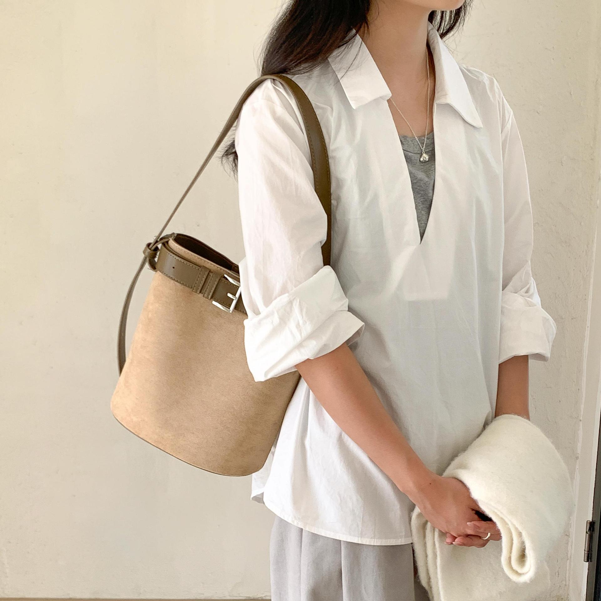 Autumn/Winter  Suede Bag Retro Bucket Bag Female Niche Bucket Handheld Shoulder Bag 22.5X15X25cm