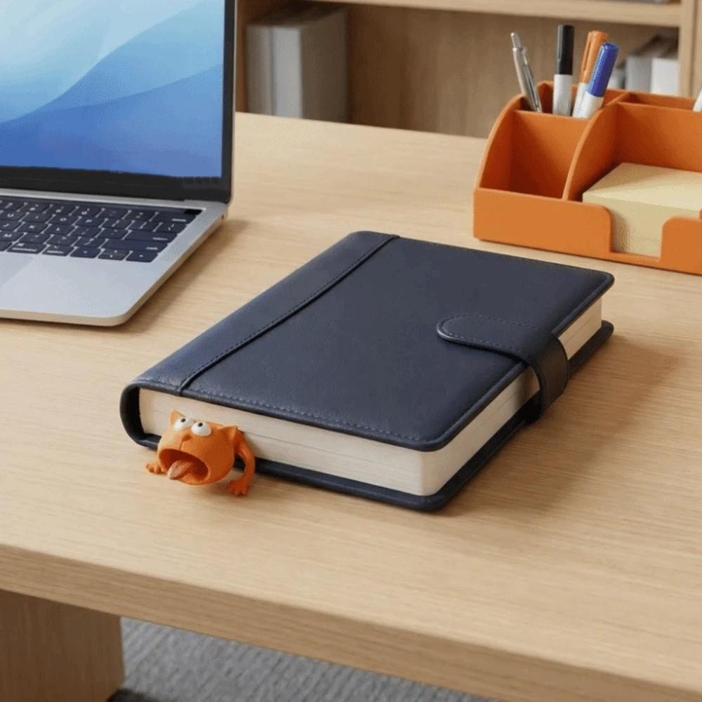 Funny Reading Book Clip 3D Cat Reading Bookmark Creative Lazy Cat Bookmark School
