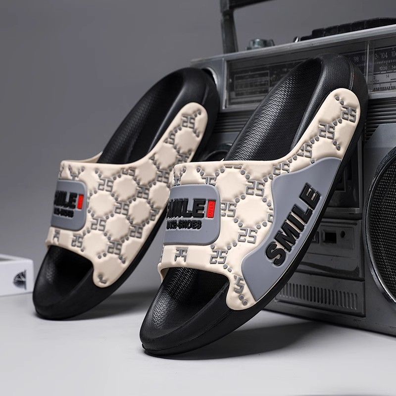 

Men s Luxury Slippers Letter printing Walk Around Home House Slippers Man Summer Shoes 2025 Super Fashion Me Beach Shoes 44-45 чорний