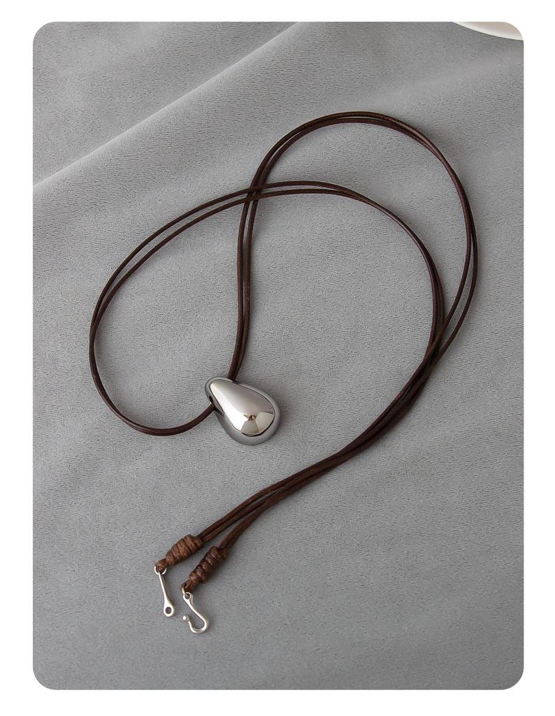 Elegant Unisex Waterdrop Pendant: Simple, Lustrous Bean Design, Perfect for Long Sweater Chains