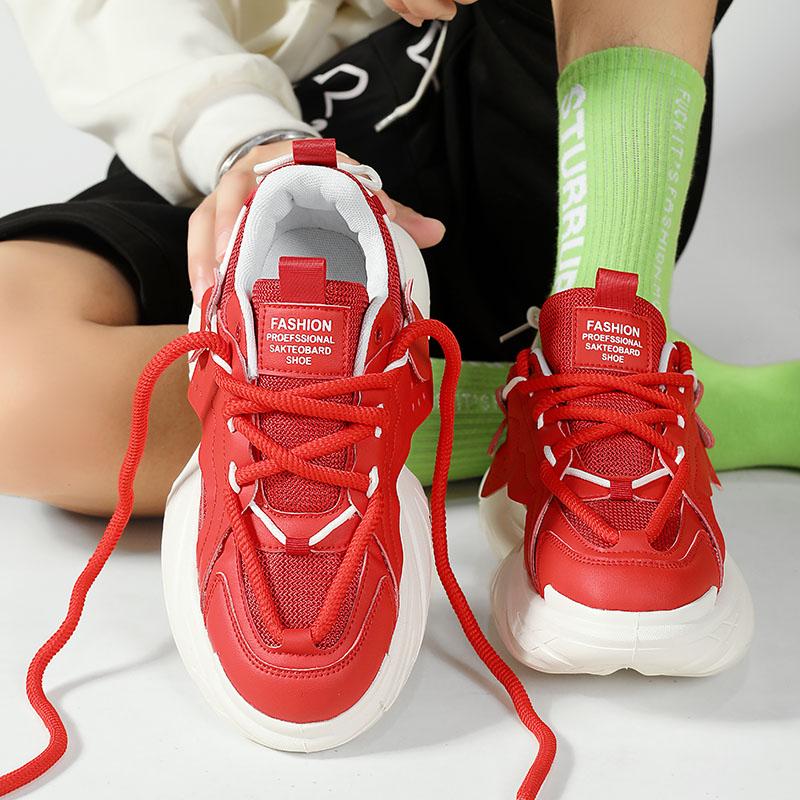 Scarpe da uomo Sneakers Tenis maschile Scarpe di lusso Scarpe casual da uomo Trainer Race Scarpe traspiranti mocassini moda Scarpe da corsa per uomo