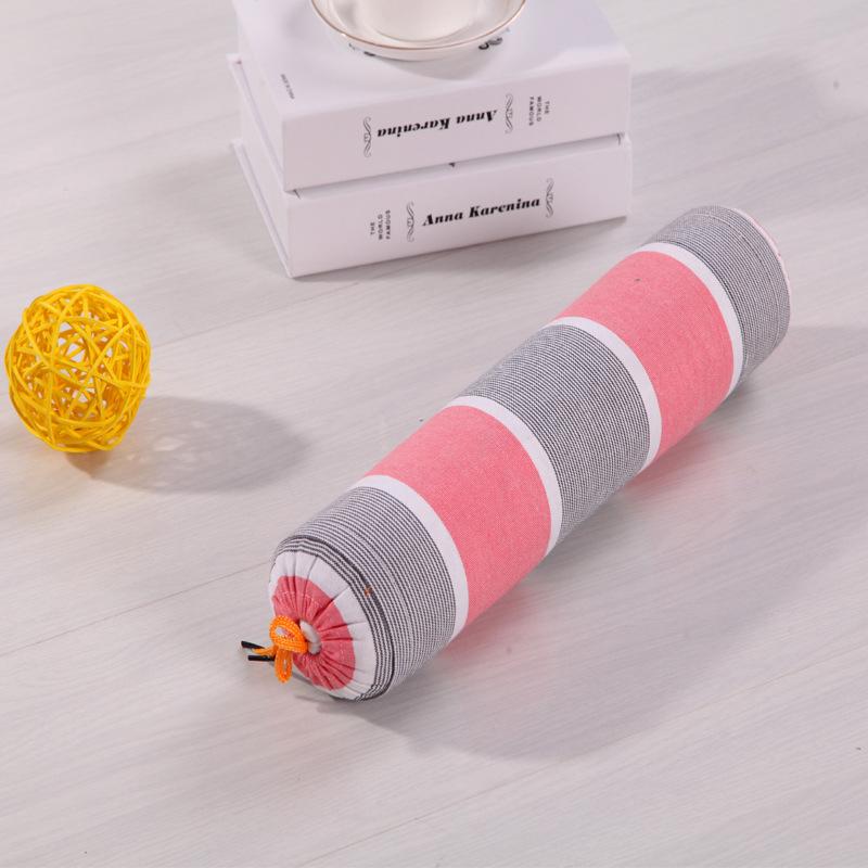 1 Stück Buchweizenschalen gefüllte Kissen, Nackenkissen und Büro-Nickerchenkissen helfen, Schulter- und Nackenschmerzen zu lindern.