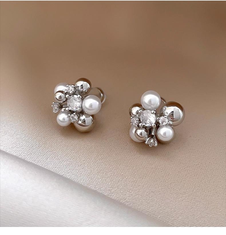 Flower Shaped Earrings for Women