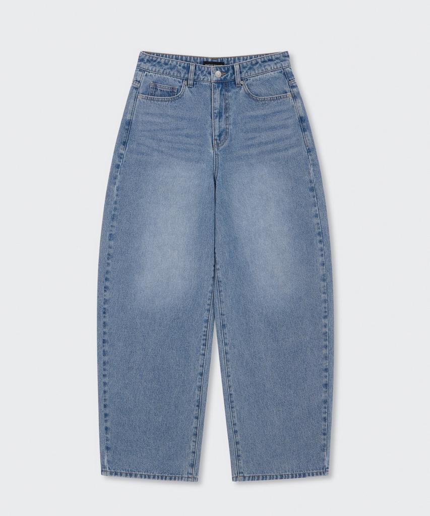 MUSINSA STANDARD WOMAN Curved Denim Pants [Light Indigo]