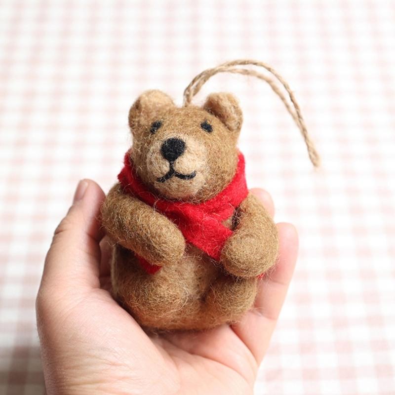 Brown Bear Pendant Keychain Felt Animal Charm Keyring Stylish Backpack Ornament Fashionable Accessory for Bags and Keys