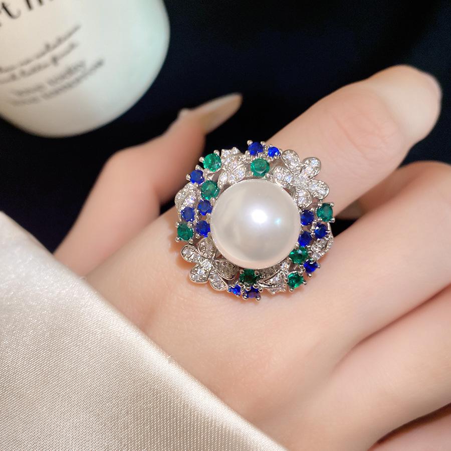 Golden Pearl Light-Gathering Gold-Plated Zircon Jewelry Set: Pearl Ring, Earrings, Necklace – Vintage Light Luxury Collection.