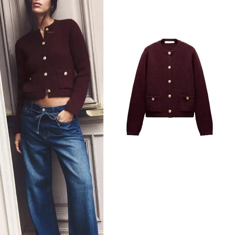 Fall and Winter New Women's Clothing Fashion Style Golden Decorated Row Button Long Sleeves round Neck Knitting Jacket Outwear 6427144