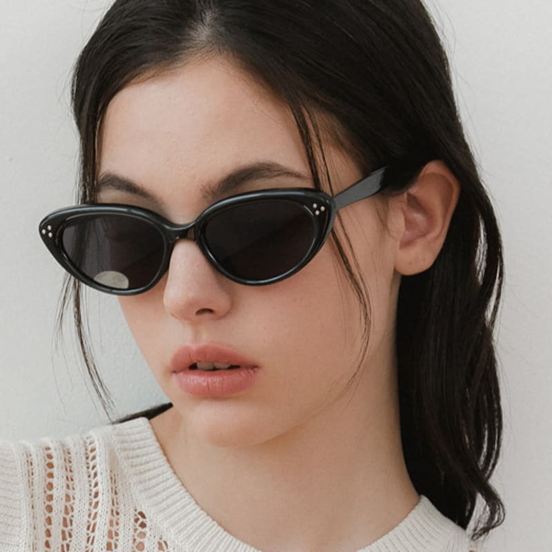 

One Brilliant Bowie-OB424-Black FREE