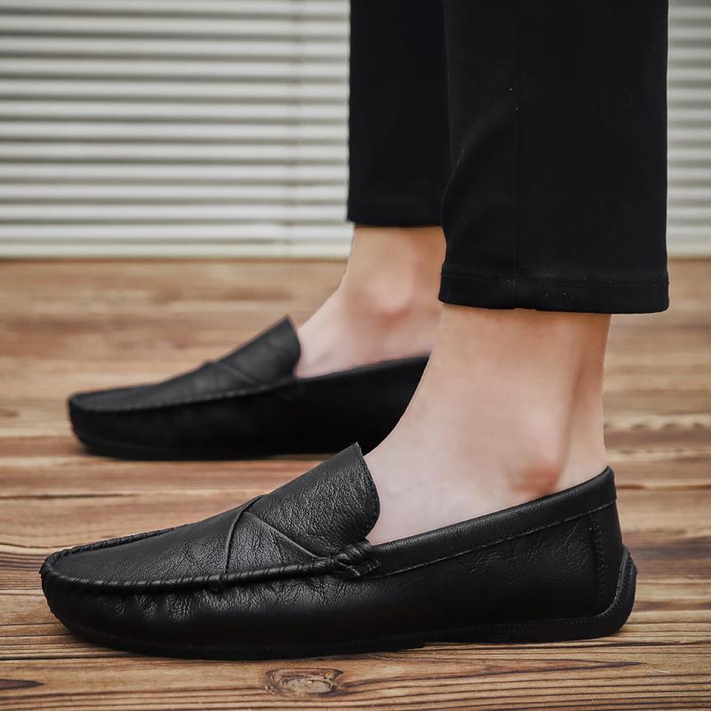Lässige Herren-Slipper mit flachem Boden Retro Britischer minimalistischer Stil Business Büro Freizeit Party Bequeme Outdoor-Schuhe
