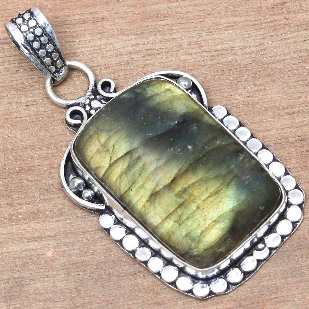 Pendant Shiney Labradorite Gemstone Valentine'Day Gifted Silver Jewelry 2.25"