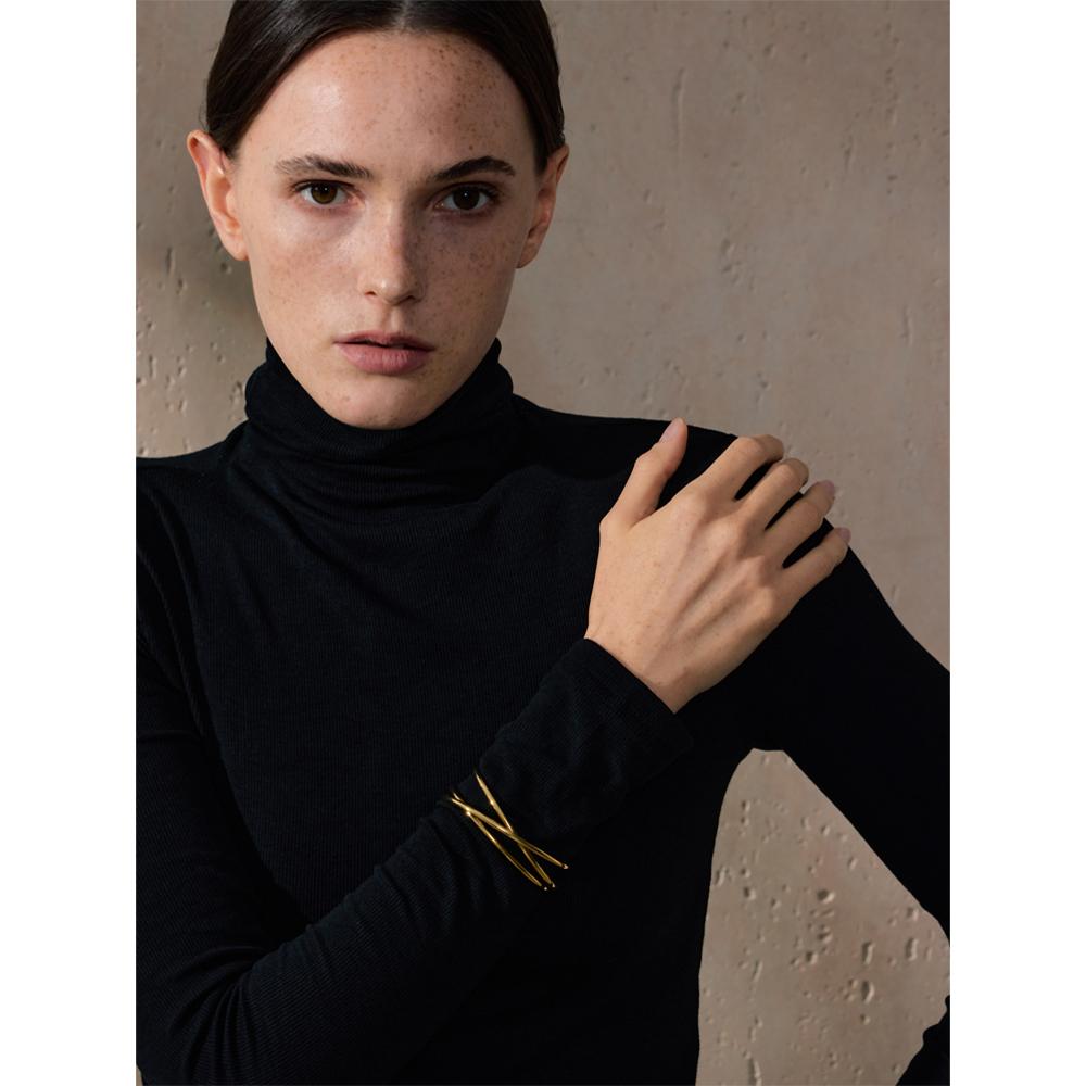 Yhpup 58mm Ouvert Acier Inoxydable Métal Ligne Creuse Mode Bracelet Manchette pour Femmes Lisse Personnalisé Bijoux de Poignet Vente en Gros