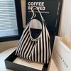 Vintage Style Knit Fabric Shoulder Bag With Zipper Closure For Daily Use