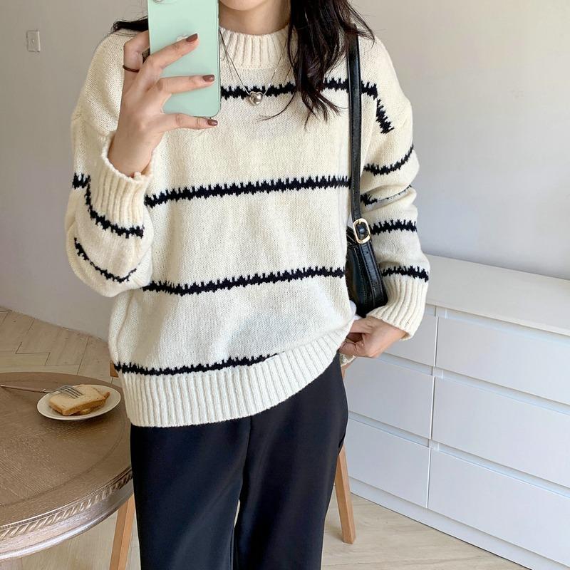 Korean Style Crew Neck Pullover Stripes Women's Sweater Autumn Winter Fashion New Casual Loose Long Sleeved Knitted Tops Office Lady Elegant Clothing