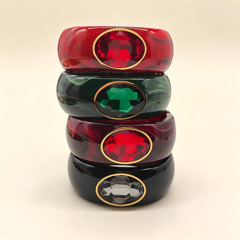 Y2K Vintage Resin Bangle For Women Inlaid Rhinestone Wide Cuff Bracelet Retro Open Bangle Statement Jewelry For Party Daily Wear