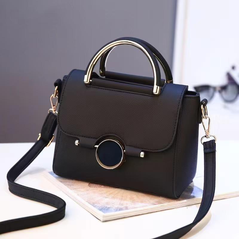 

Spring new small square bag fashionable versatile commuter handbag simple texture magnetic buckle women s shoulder messenger bag 22*12*16CM чёрный