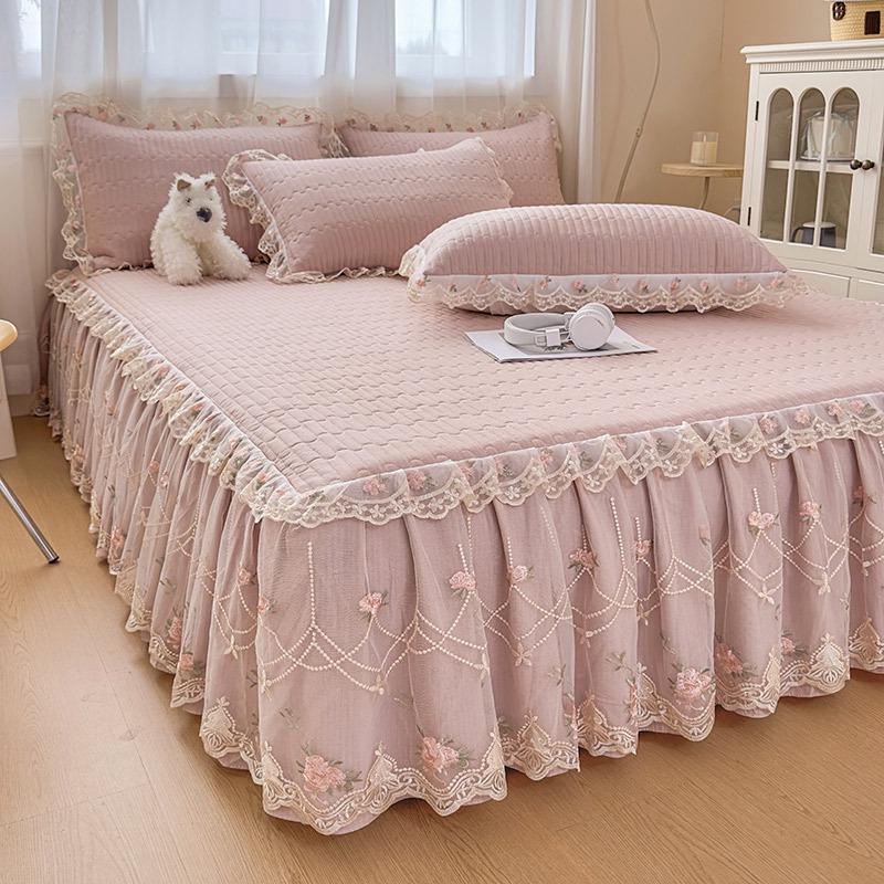 Korean Princess Crinkled Quilted Lace Bed Skirt: Thick Non-slip Mattress Protector