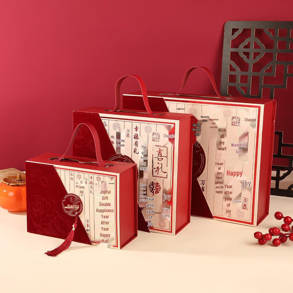 Chinese Style Wedding Tassel Candy Box – Retro Souvenir Gift Box 14*12*6 cm красный