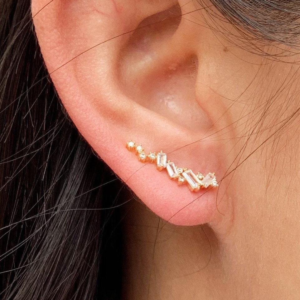 ZAKOL Simple Geometric Zirconia Climb Stud Earrings for Women Shiny Crystal CZ Bridal Wedding Zircon Wholesale
