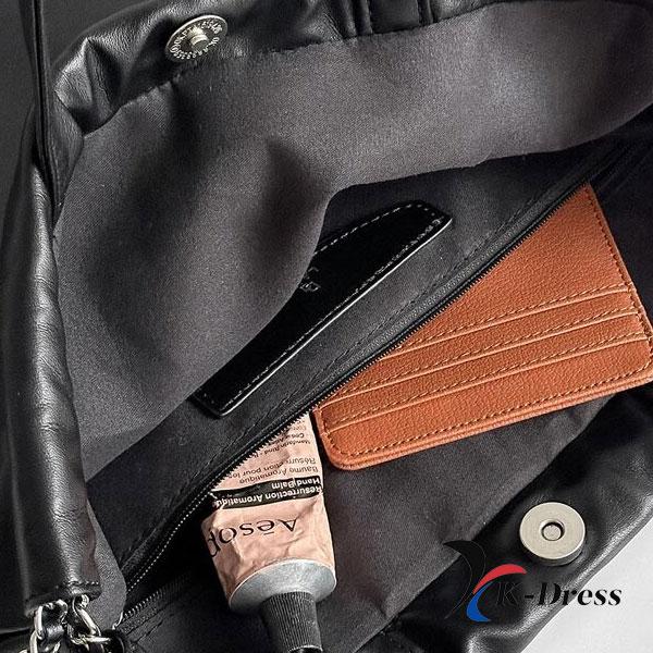 Classic Chain Leather Tote Bag (1 Color)