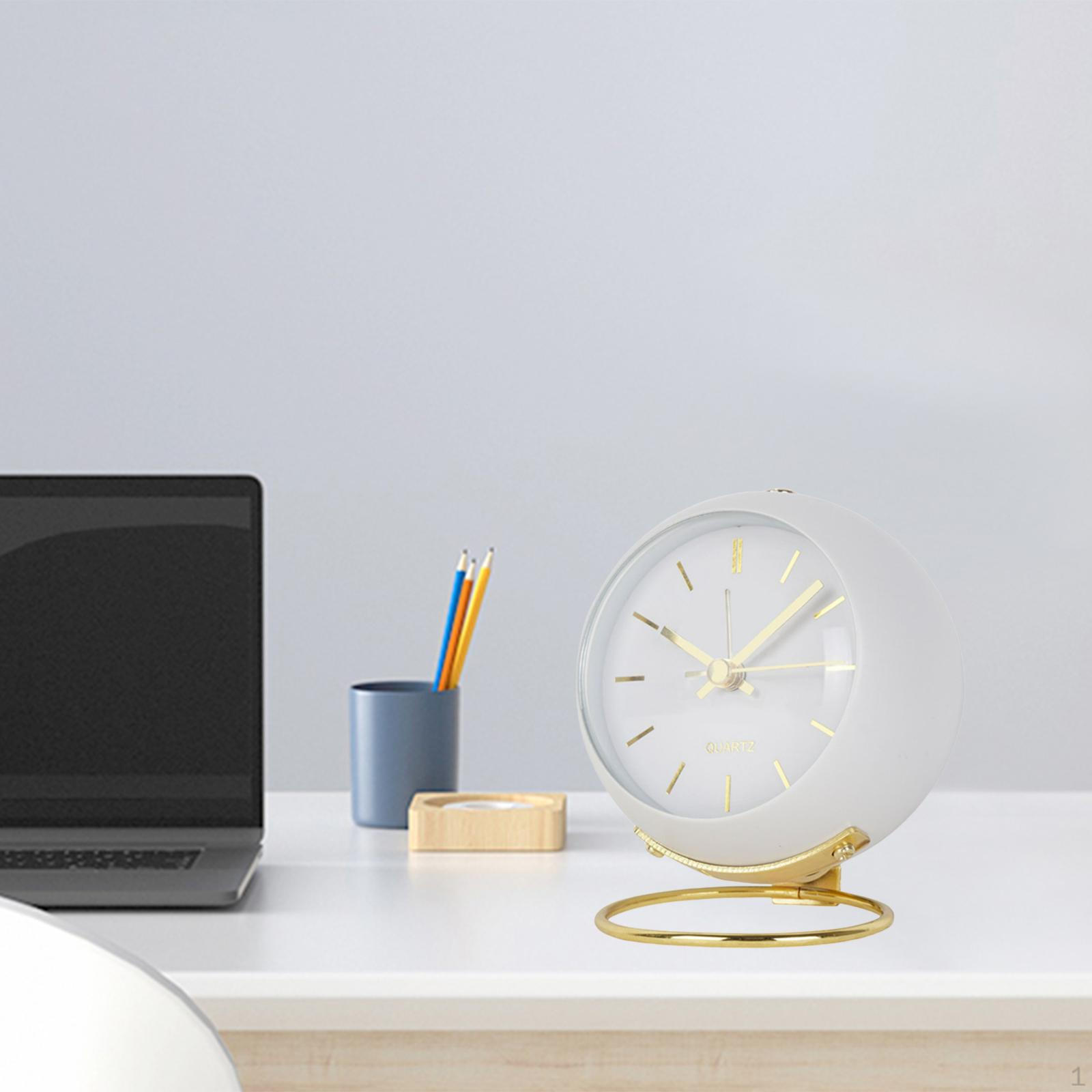 

15dB Silent Non-Numeric Battery Powered білий