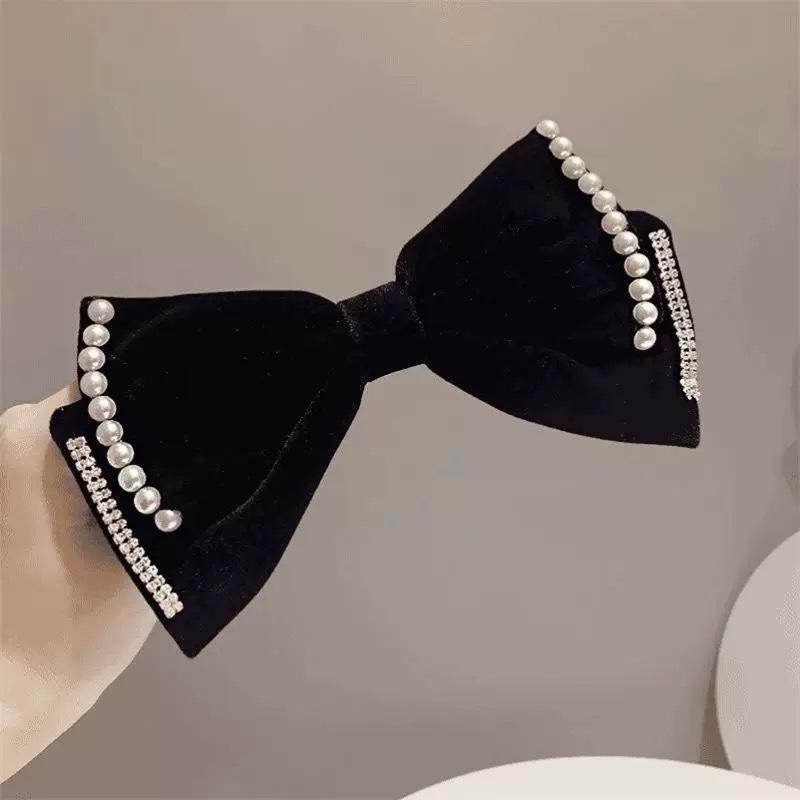 French Retro Red Velvet Oversized Bow Hair Clip for Women - Autumn/Winter Edition