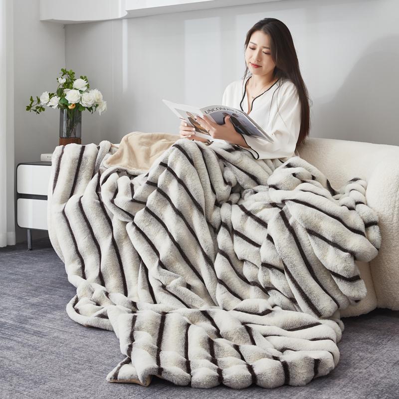 Maillard Faux Rabbit Fur Keep Warm Blanket Autumn Winter High-end Thick Comfortable Bed Blanket for Throw Soft Fluffy Sofa Cover