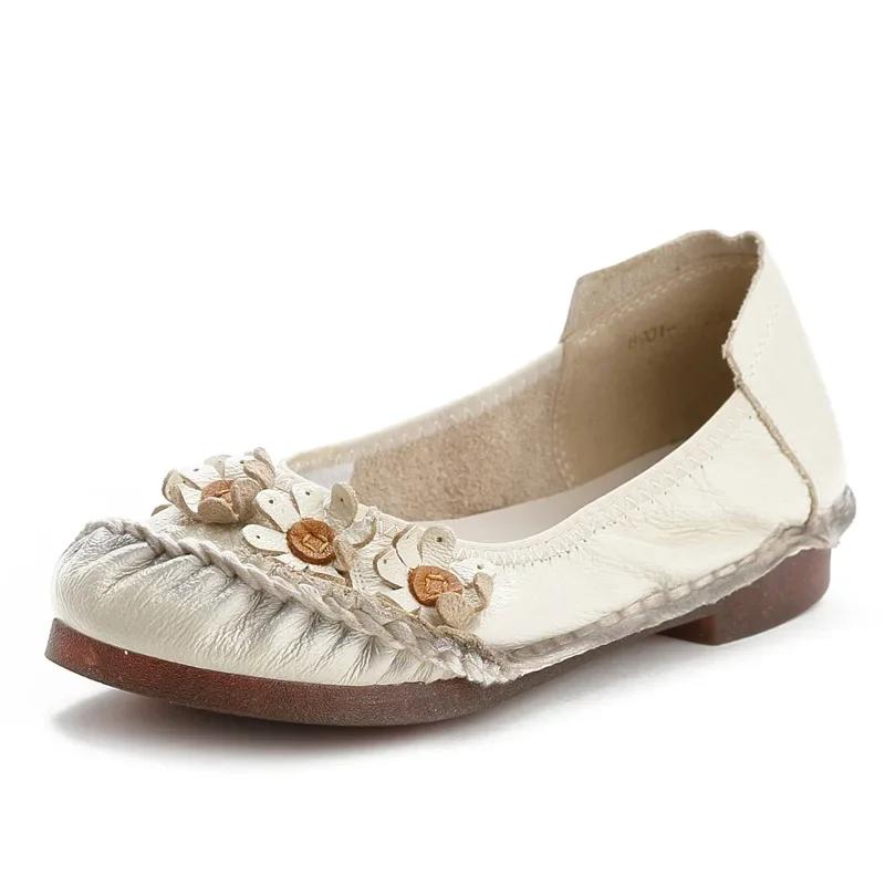 Moda Nuevos Flores Zapatos de Mujer Étnicos Alta Calidad Mocasines Moda Slip on Planos Zapatos Casuales Femeninos Suela Blanda Zapatos de Mamá 2024