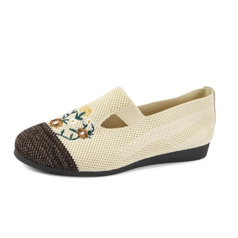 

Модные новые европейские и американские туфли большого размера в этническом стиле с вышивкой из сетки, дышащие, легкие и удобные, на плоской подошве для женщин 36 кофейный