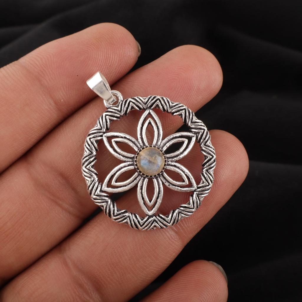 Natural Labradorite Gemstone 925 Sterling Silver Handmade Chain Pendant 1.48" CP-29-26