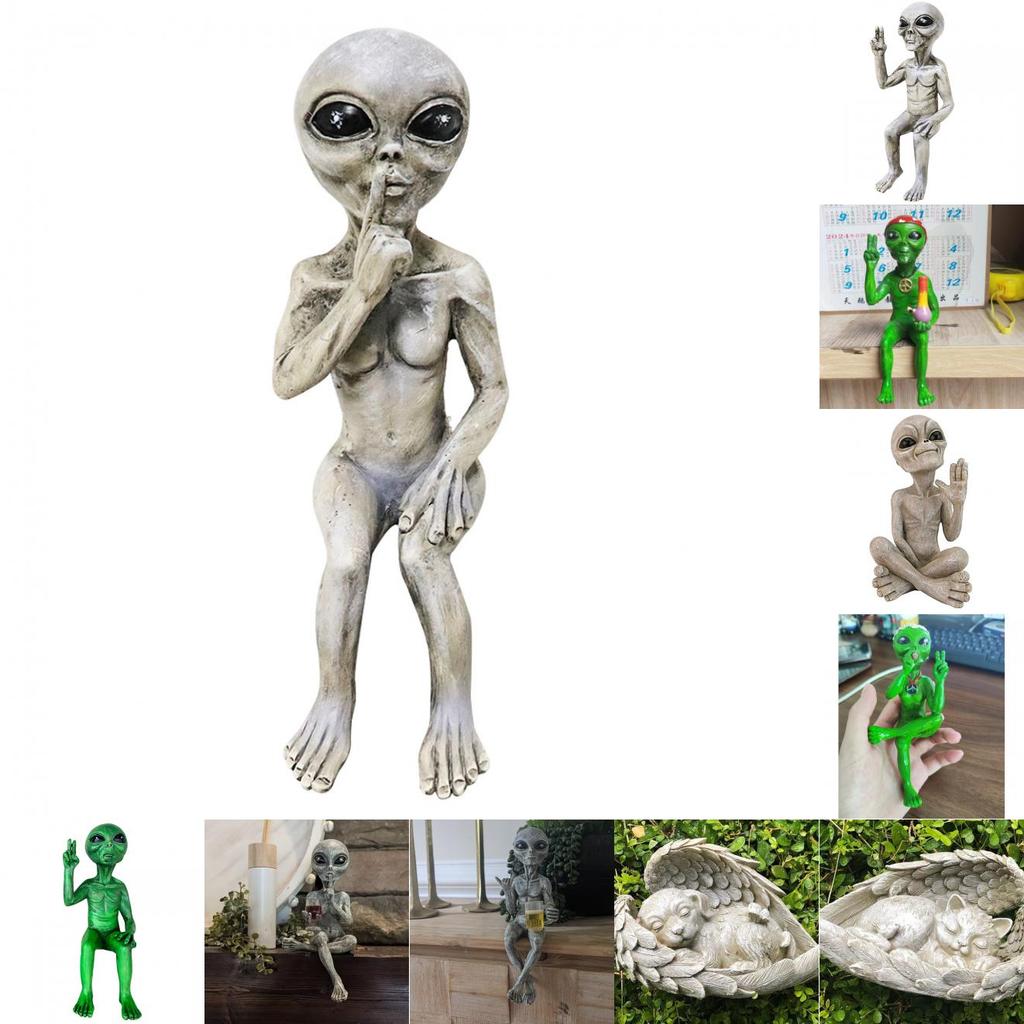 Resin Cat Dog Alien Statue With Artistic Design For Home Decor And Gift Giving