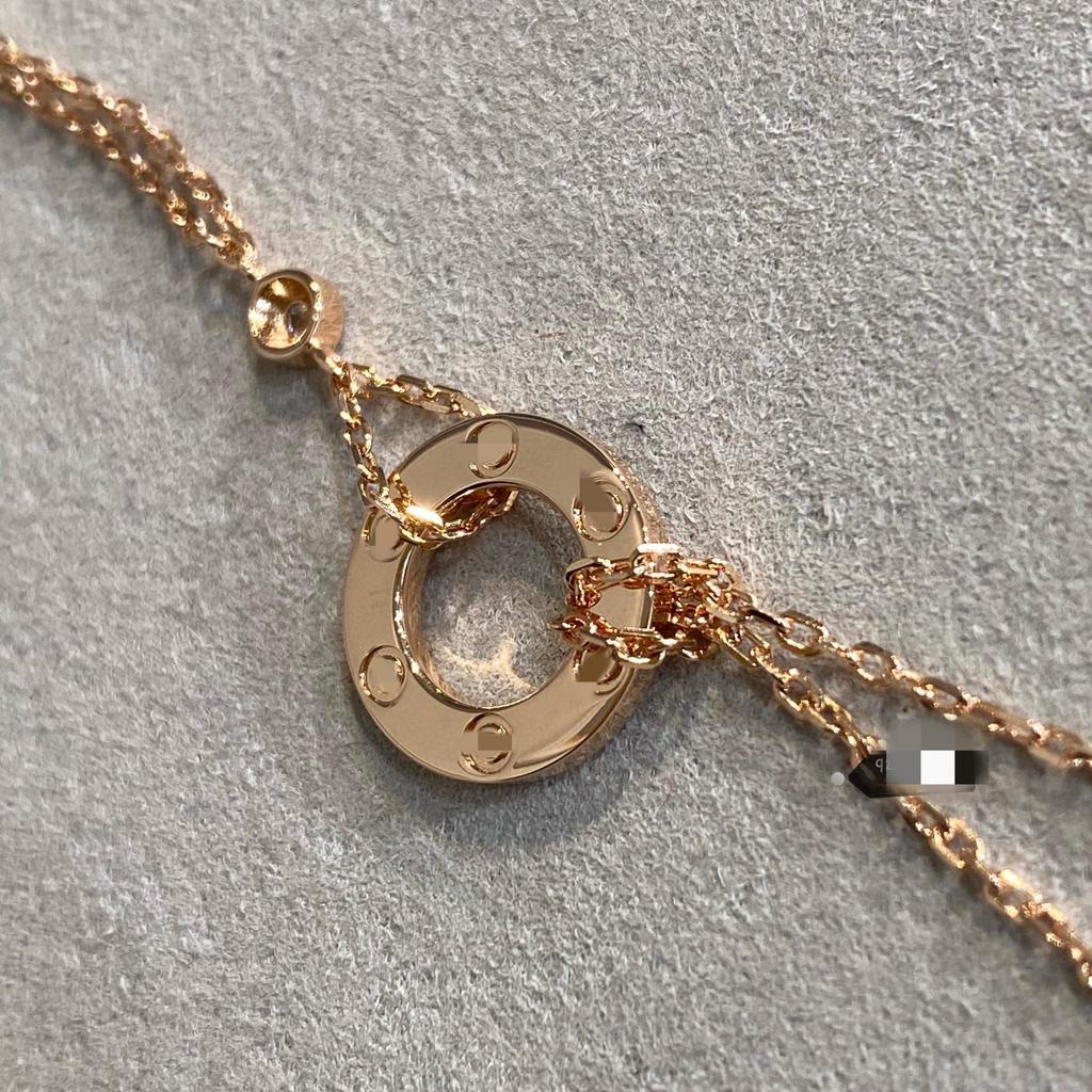 High Version V Gold Love Series Necklace Thick Plated 18K Diamond Round Cake Round Necklace LLOVE Pendant Collarbone Chain