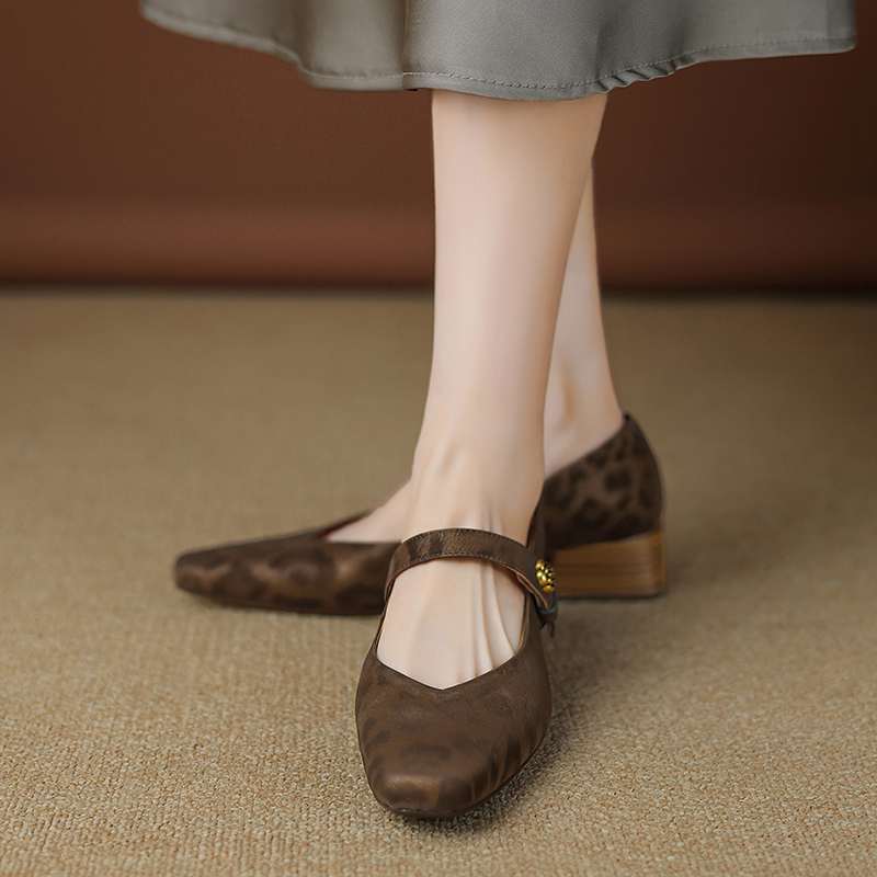 Krazing Pot Sheep Skin Summer Spring Autumn Med Heels Buckle Straps Women Leopard Patterns Square Toe Shallow Pumps