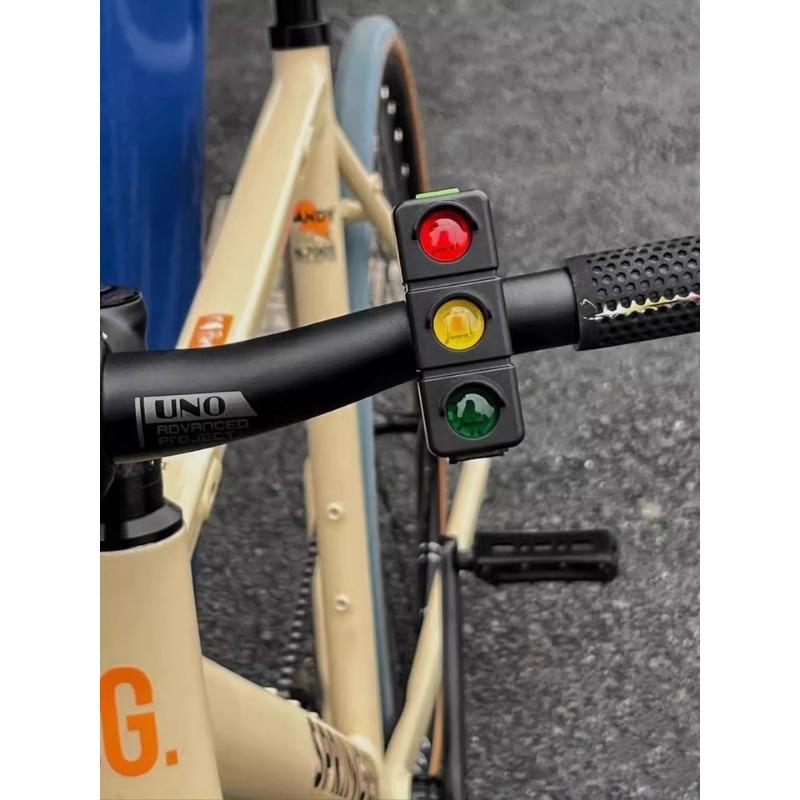 Bicycle Light Warning Red Green Light Flashing Night Riding USB Decoration Charging Tail Light