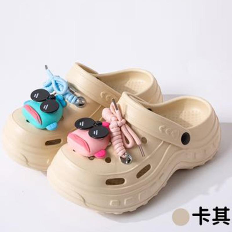 New hole shoes women's indoor and outdoor stepping on shit feeling comfortable and breathable eva slippers thick-soled slippers wholesale
