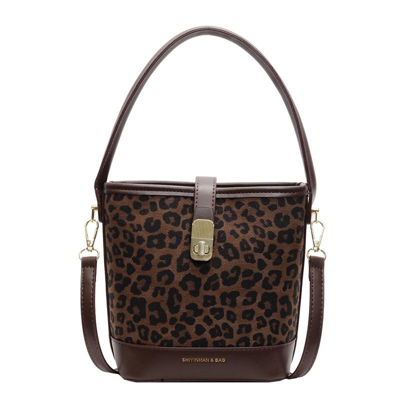 Bag Women's New Fashion Messenger Bag Versatile Casual Handbag