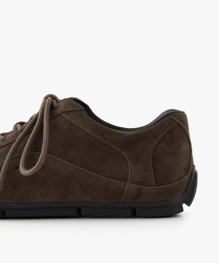 Romantic Move Bowler Sneakers R25M200 (Real Brown Suede)