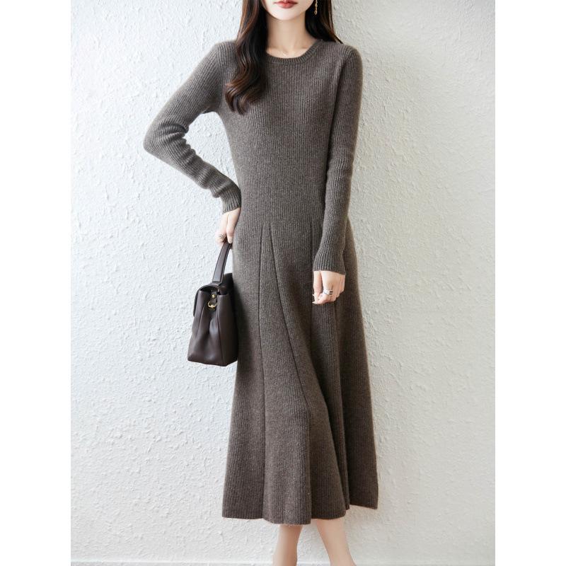 Women's Autumn/Winter Long Slimming Cashmere Wool Dress - French Round Neck Over-the-Knee Style