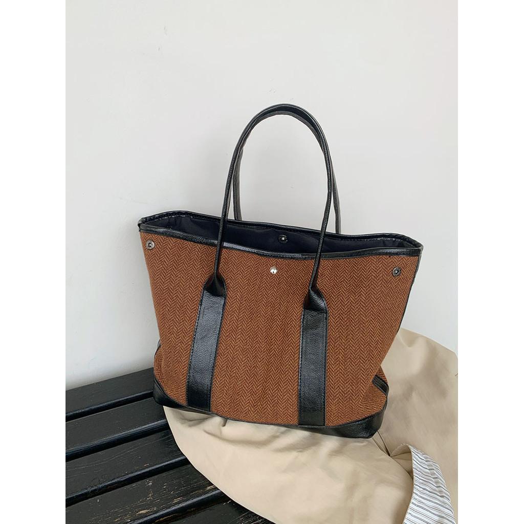 Ielgy Autumn Winter Female Bag Retro Woolen Handbag Simple All-Match Large-Capacity Commu