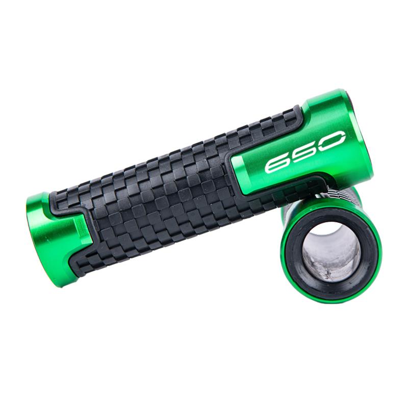 Motorcycle Handlebar Grips CNC Aluminum Rubber Hand Thruster Grips For Kawasaki Z650 Z650RS Ninja650 Versys650 2017-2026