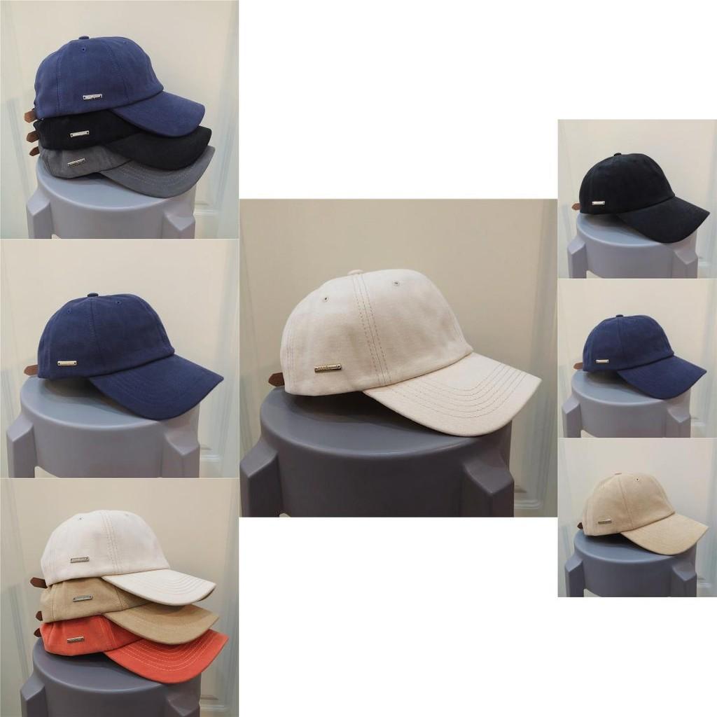 Trendy Unisex Baseball Cap For Fall And Winter With Adjustable Strap And Short Brim