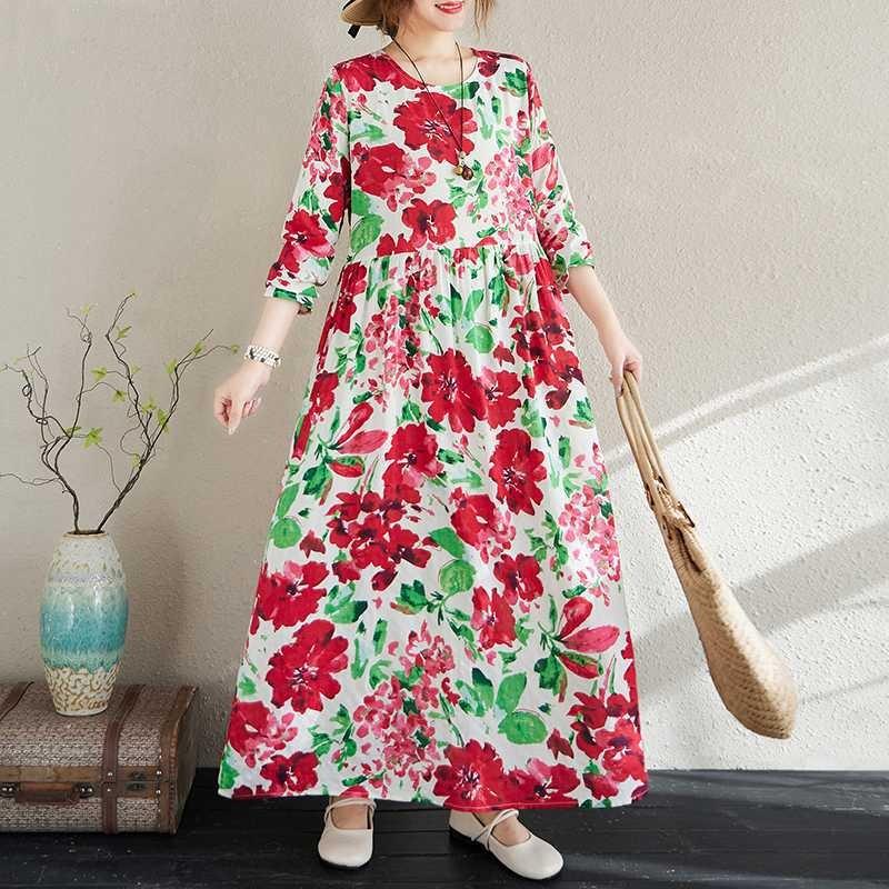 2025 New Floral Vacation Style Travel Round Neck Vintage Dresses