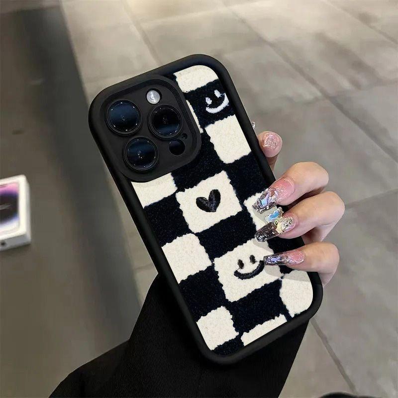Black grid love iPhone17Promax mobile phone case ladder is suitable for Apple 16promax all-inclusive Tianyan 15.