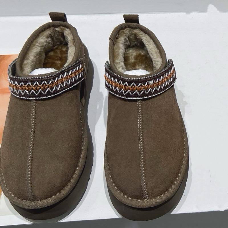 Leather thick-soled snow boots for women, winter velvet to keep warm, one pedal, fluffy bag head, outer wear, velvet thickened half slippers for women