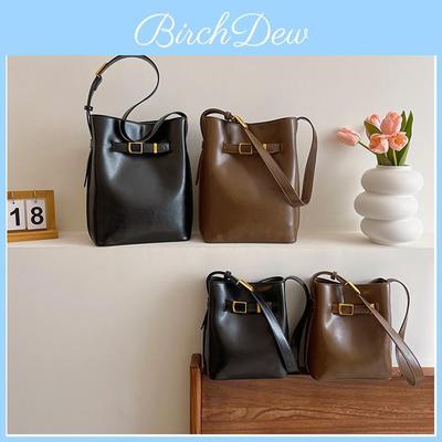 2023 Fashionable Simple Commuter Light Luxury Bag Buckle Shoulder Crossbody Bag Black Coffee Color City Simple Pu Bucket Bag