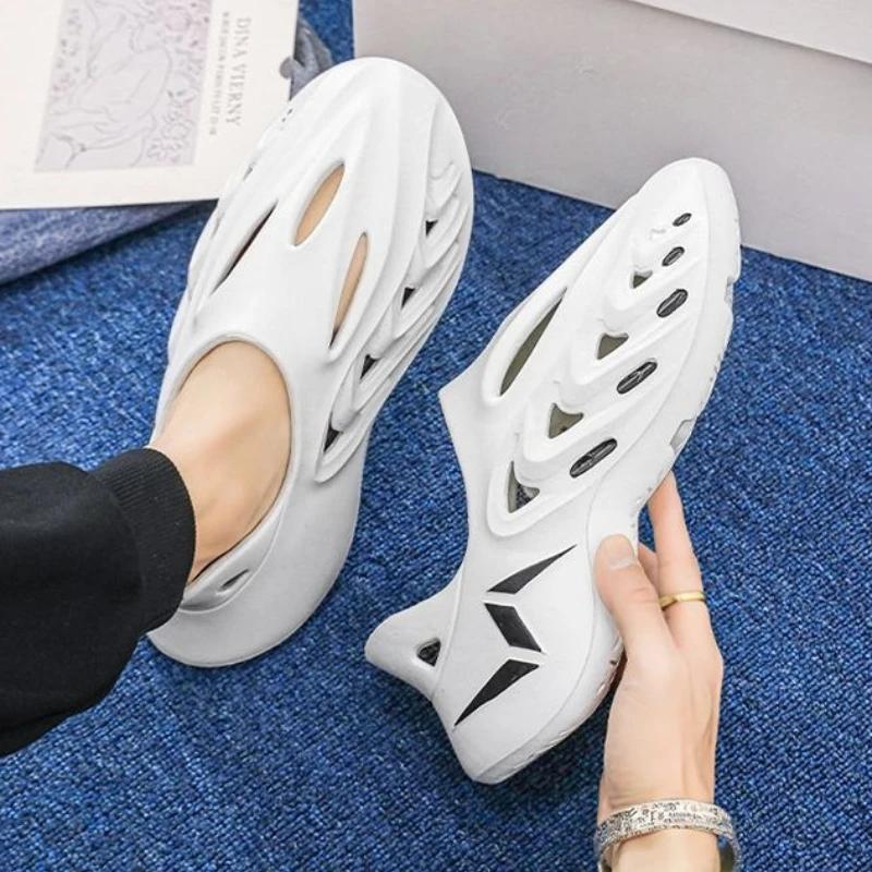 Fashion Ultralight Shoes for Men Odor-proof Pvc Summer Sale Color New Design 2025 Daily Use Comfortable Fashion Luxury H 39 Man Sandals