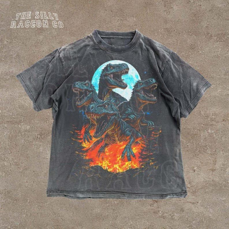 Retro Velociraptor Vintage 90s Dinosaur Graphic Tee Jurassic Dino Grunge Shirt Unisex T-Shirt L