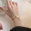 Bracelet Bande de Möbius Mat Style Froid Minimaliste pour Femmes